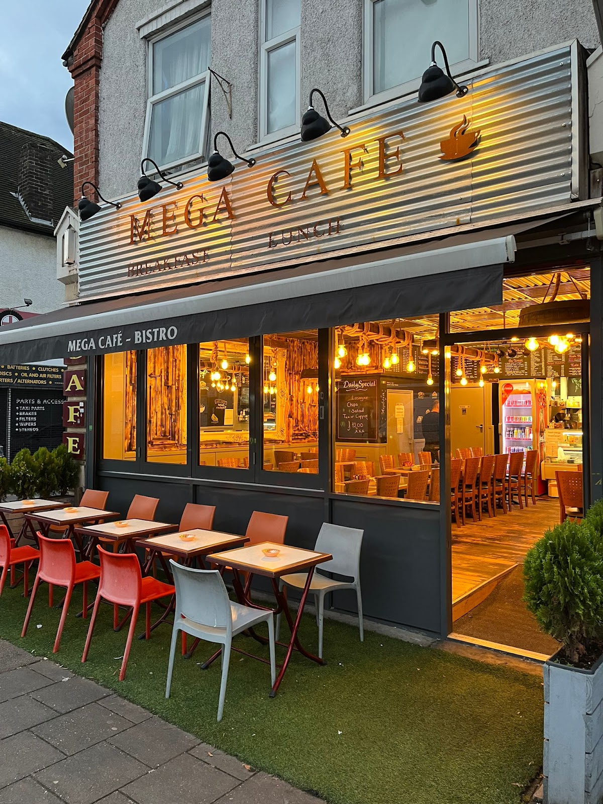 Megabreakfast Cafe Bromley photo 1