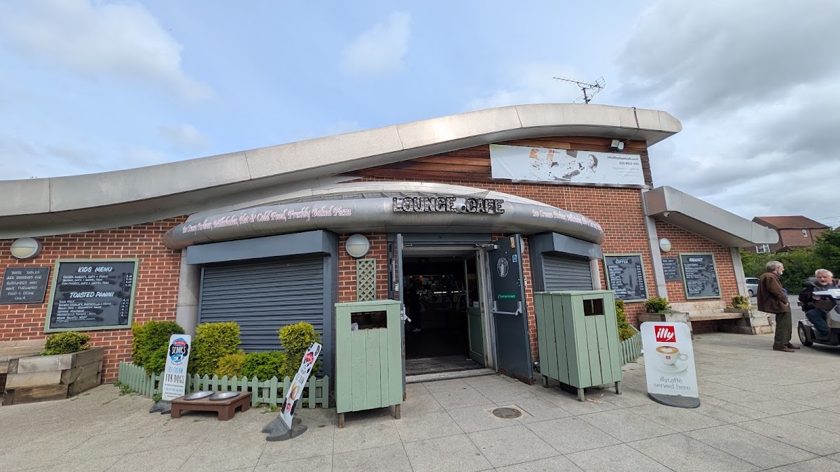 Lloyd Park Lounge Café photo 1