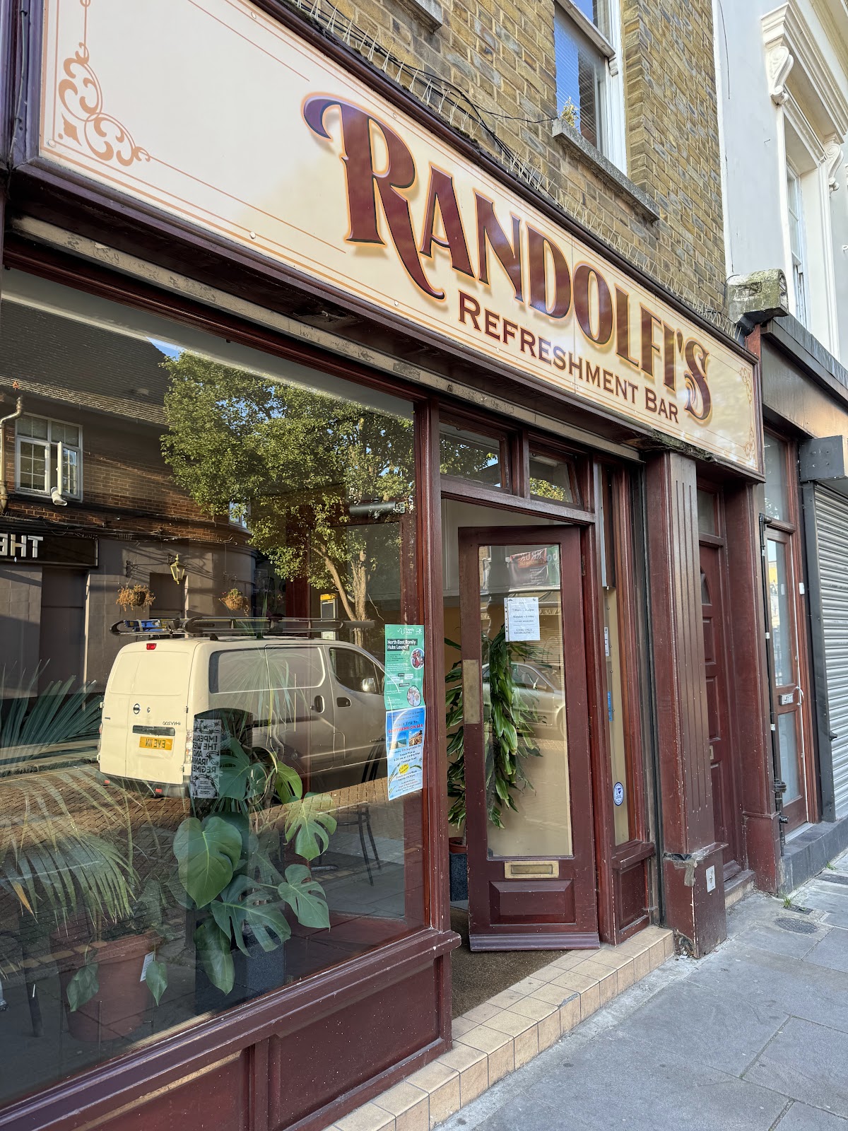 Randolfi L photo 1