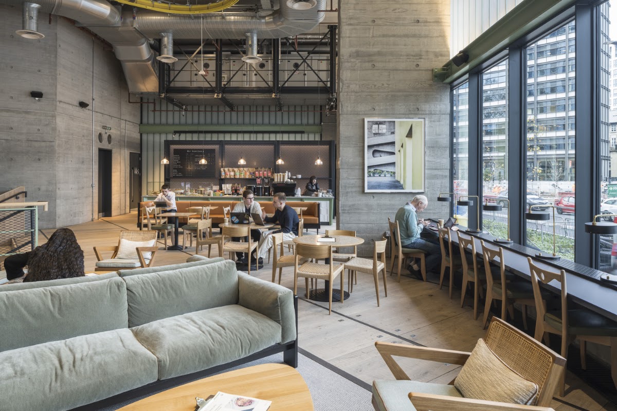DL/Service, Old Street